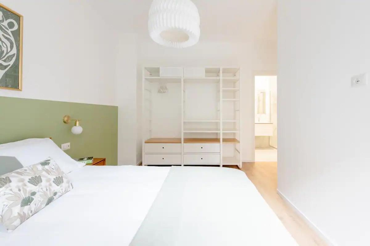 Luxury 2 Bedroom Apartament, Close To San Siro, Fiera And 10 Min Metro To Duomo Мілан Екстер'єр фото