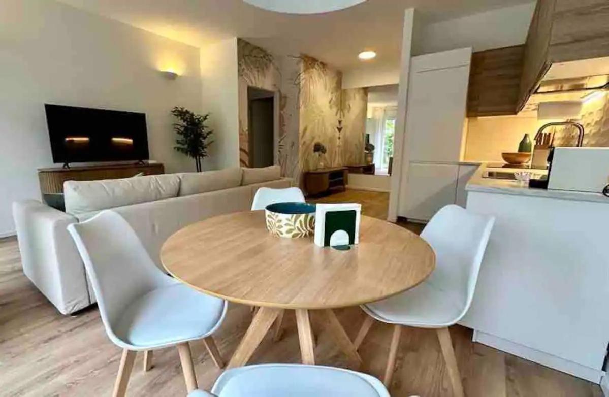 Luxury 2 Bedroom Apartament, Close To San Siro, Fiera And 10 Min Metro To Duomo Мілан Екстер'єр фото
